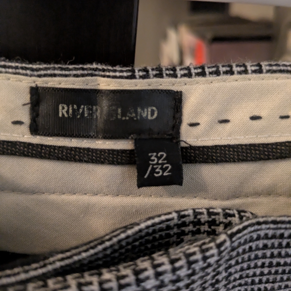 Men's Gray Checkered Pants - Picture 2 of 4